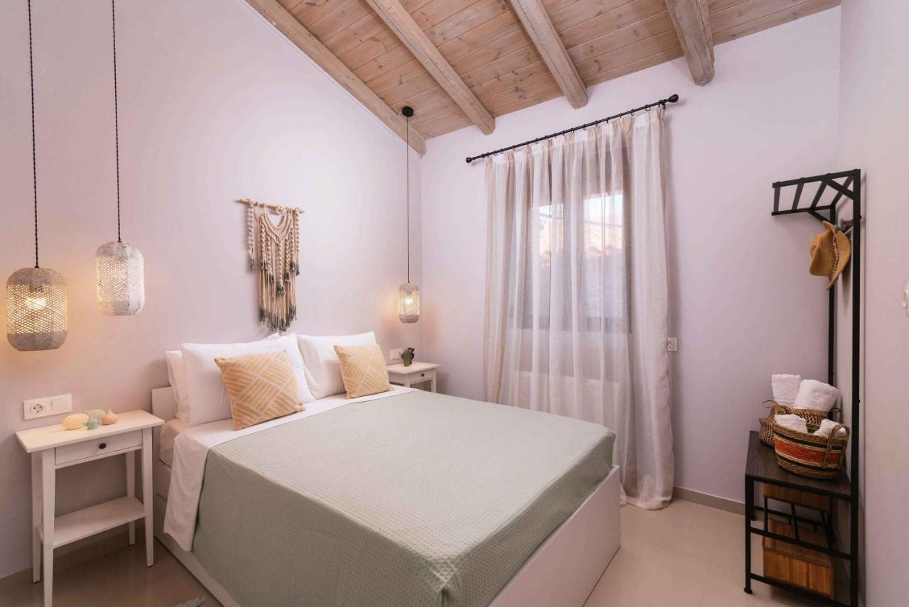 Villa Repsimia With Private Jacuzzi 코키노스 피르고스 외부 사진