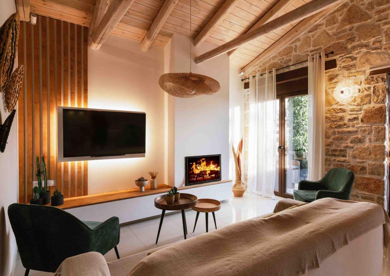 Villa Repsimia With Private Jacuzzi 코키노스 피르고스 외부 사진